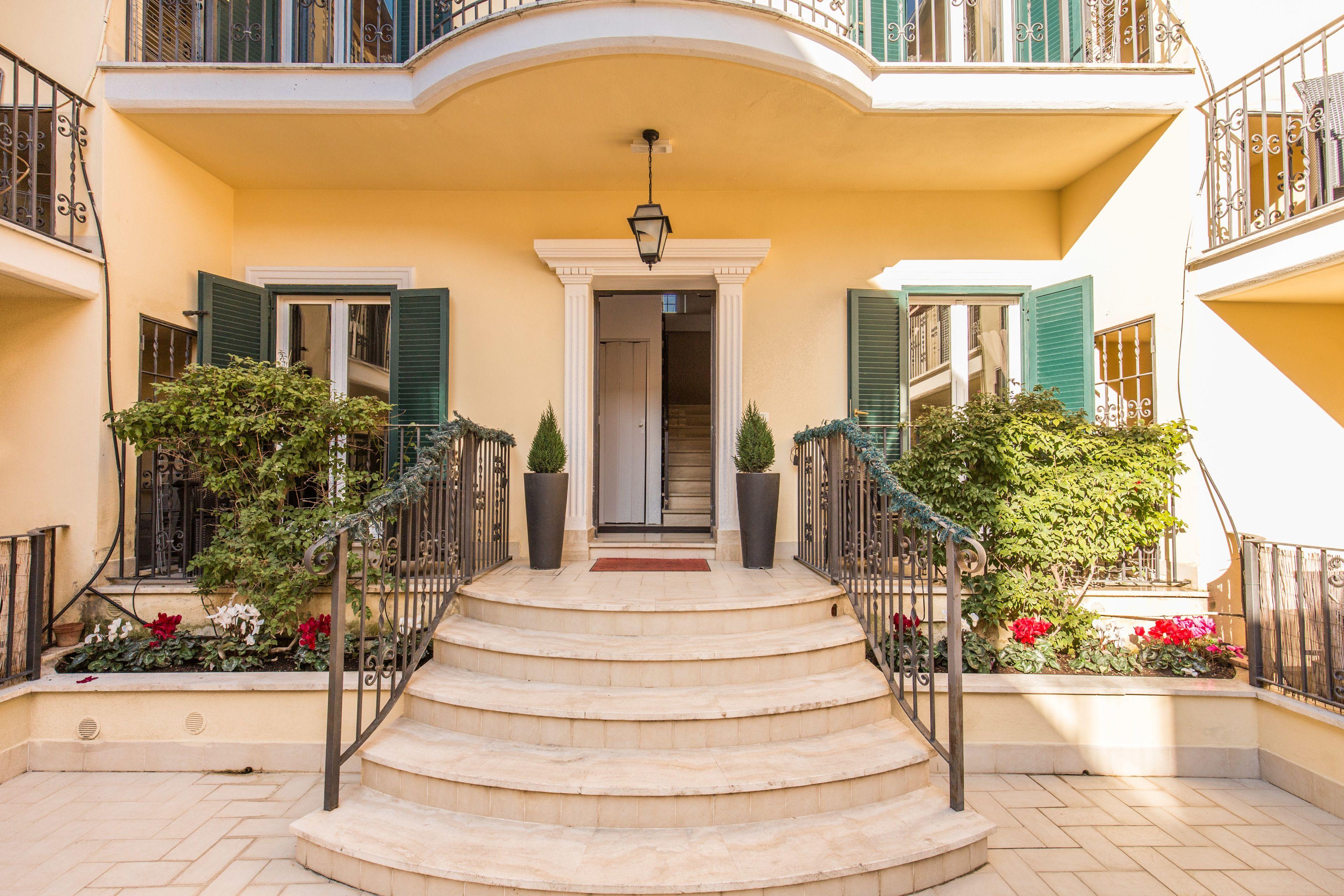 Aurelia Vatican Apartments — Photos 3
